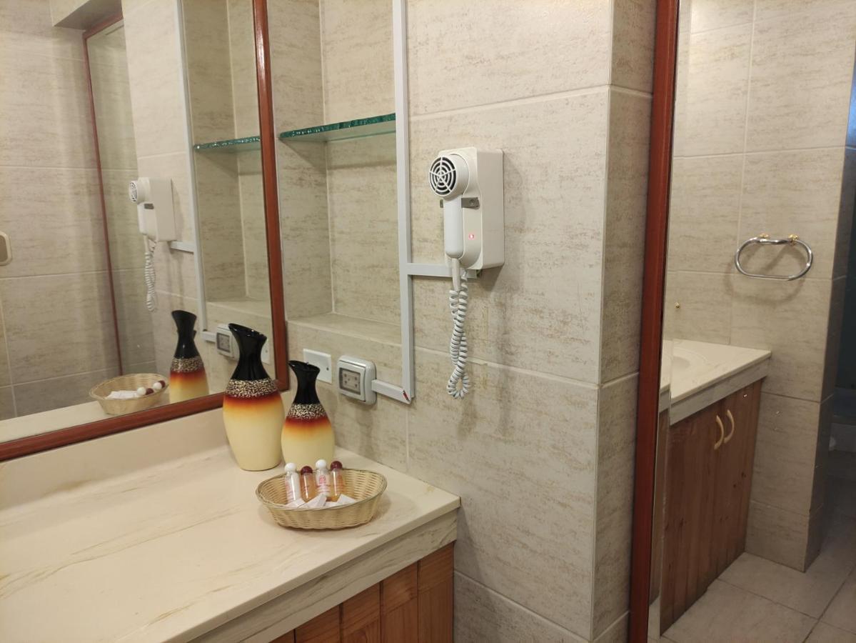 Inti Llaqta & Hotel 4*
