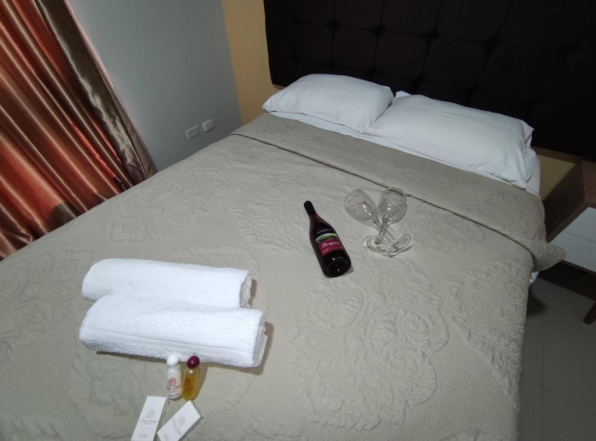 Inti Llaqta & 4*